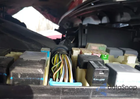 2016 Ford Focus Se z USA, uszkodzony, nr VIN 1FADP3F29GL280118